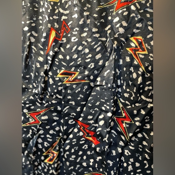 Zara viscose, button-down shirt size medium - Picture 3 of 7